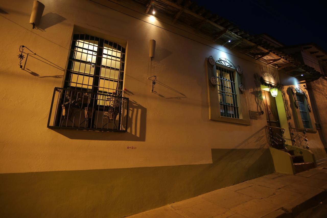 Casa Verde B&B Sucre Exterior photo